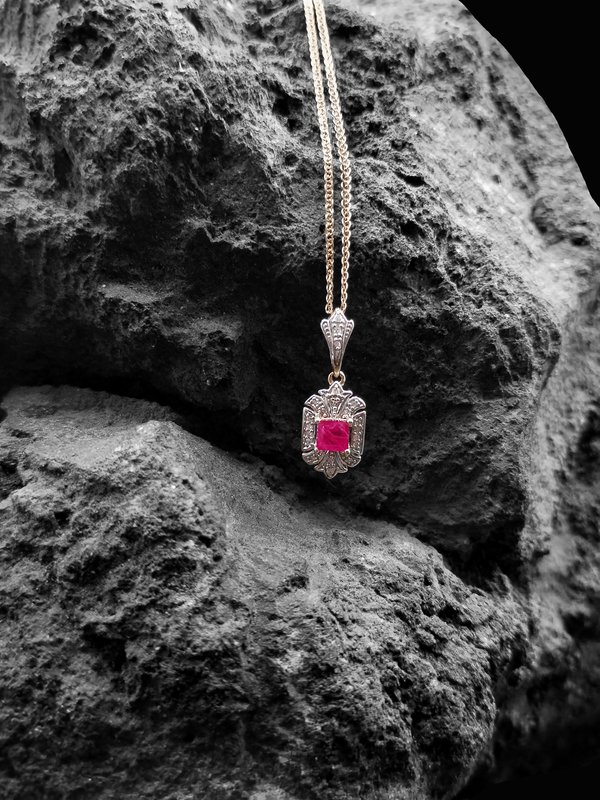 Gargantilla de Ruby arte deco