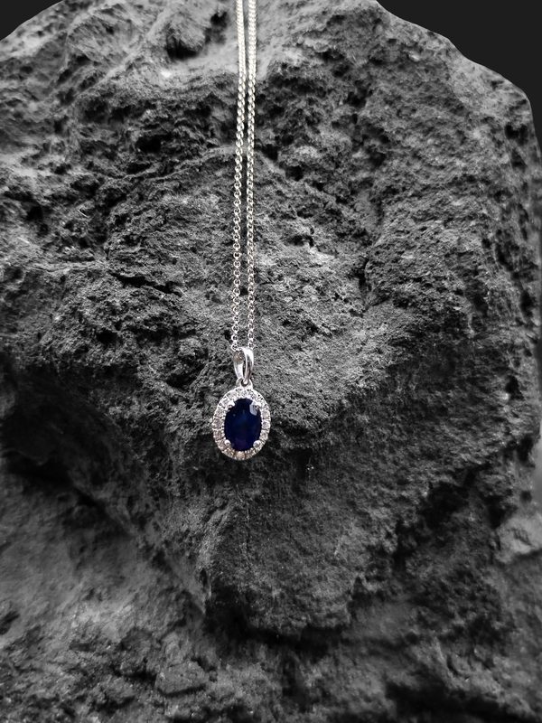 Gargantilla de Zafiro