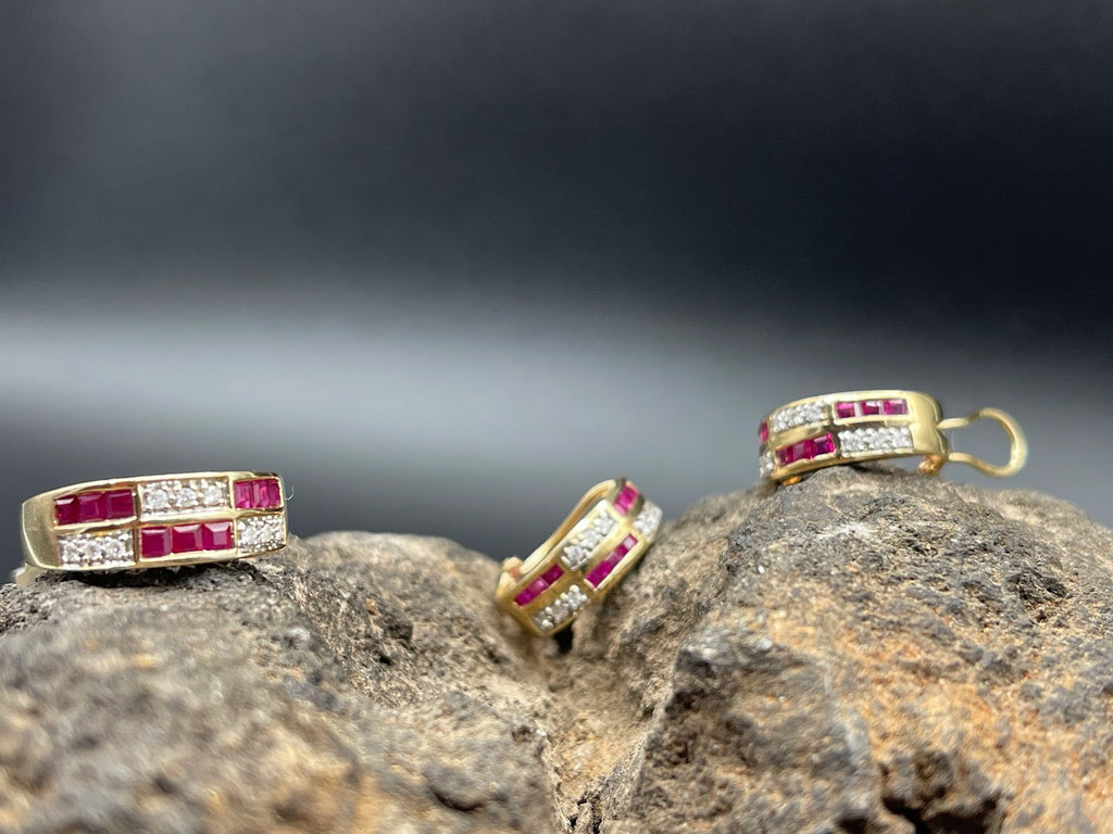 Juego de Rubies con dimantes